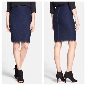 DVF Diane Von Furstenberg Scotia Lace Pencil Skirt in Navy Size: XS | US 0